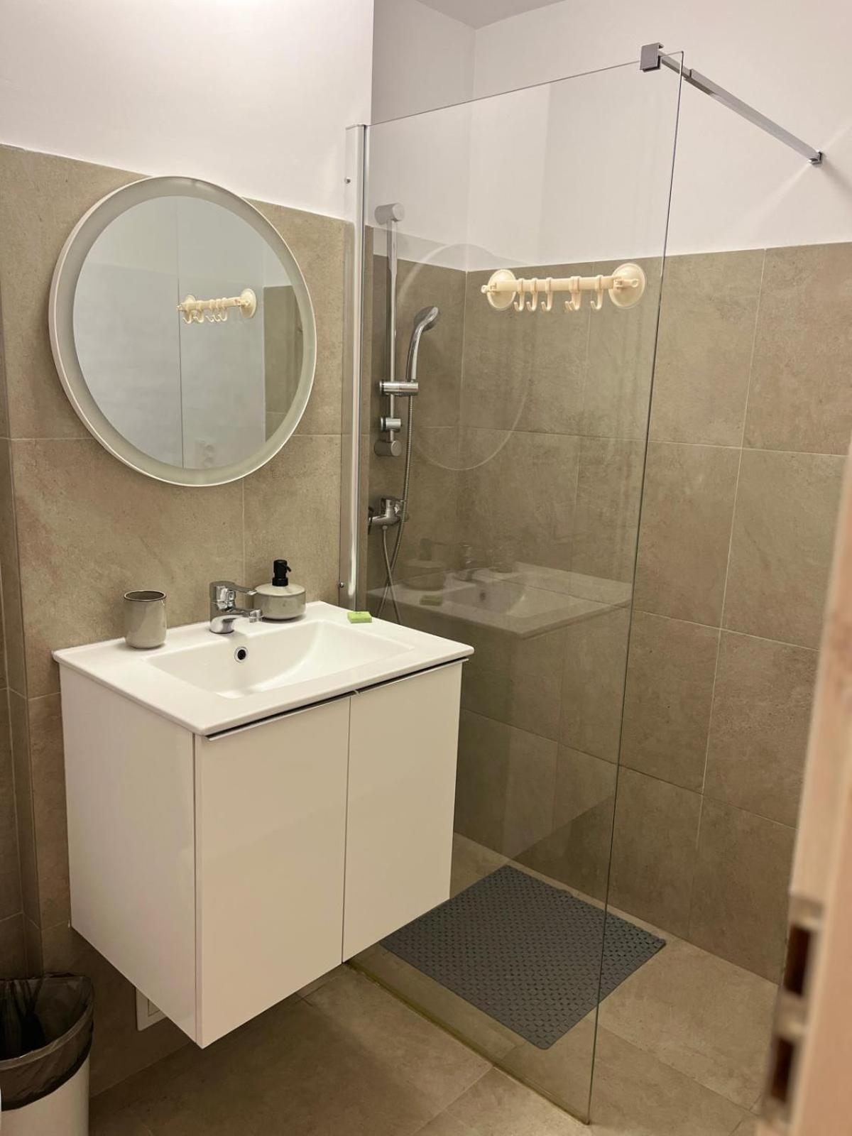 Apartament De Lux Craiova Luaran gambar
